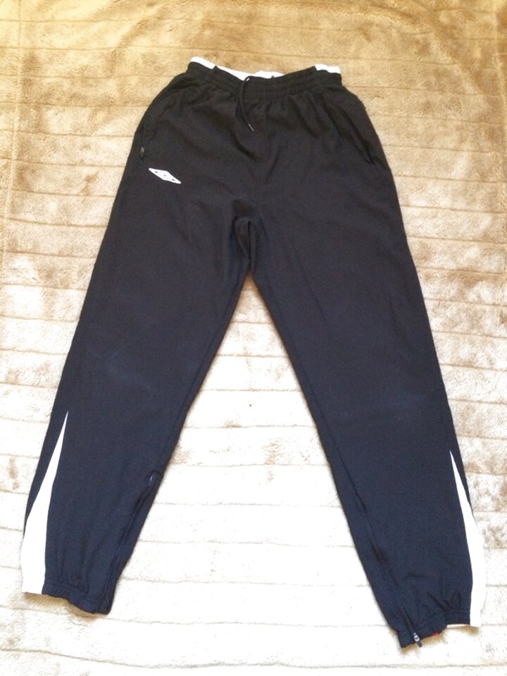 Umbro Tracksuit Bottoms for sale in UK | 65 used Umbro Tracksuit Bottoms