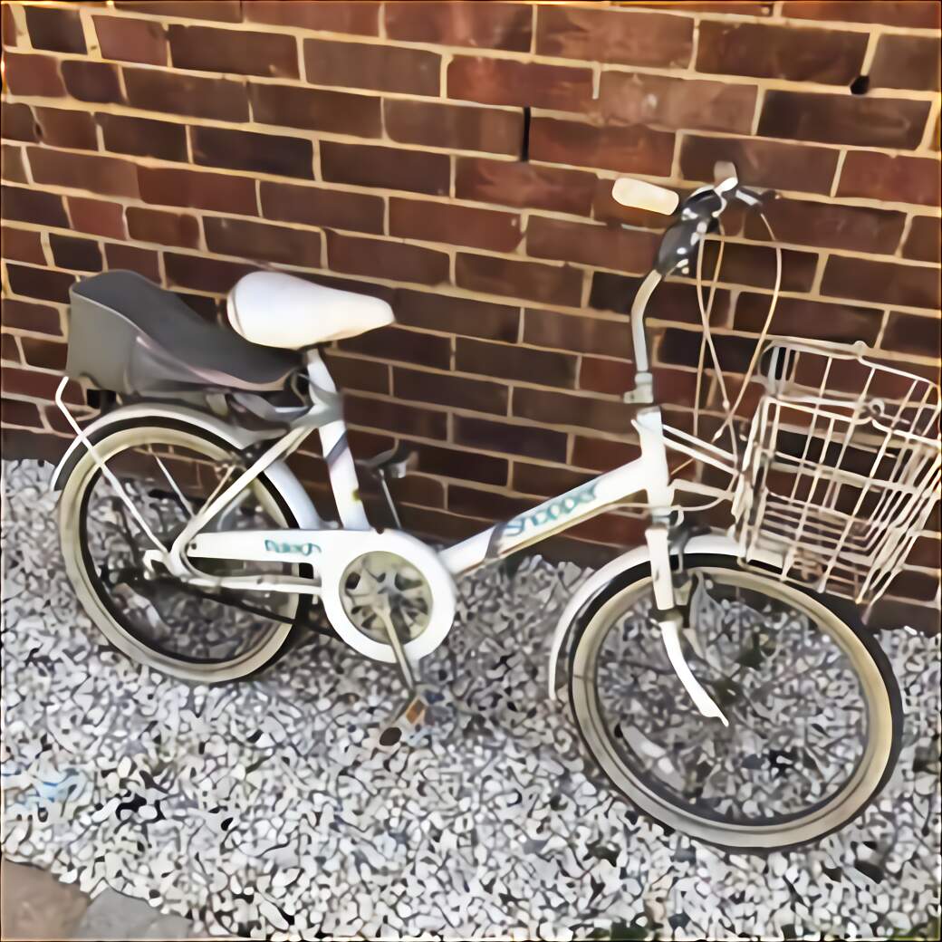 ladies shopper bike with basket