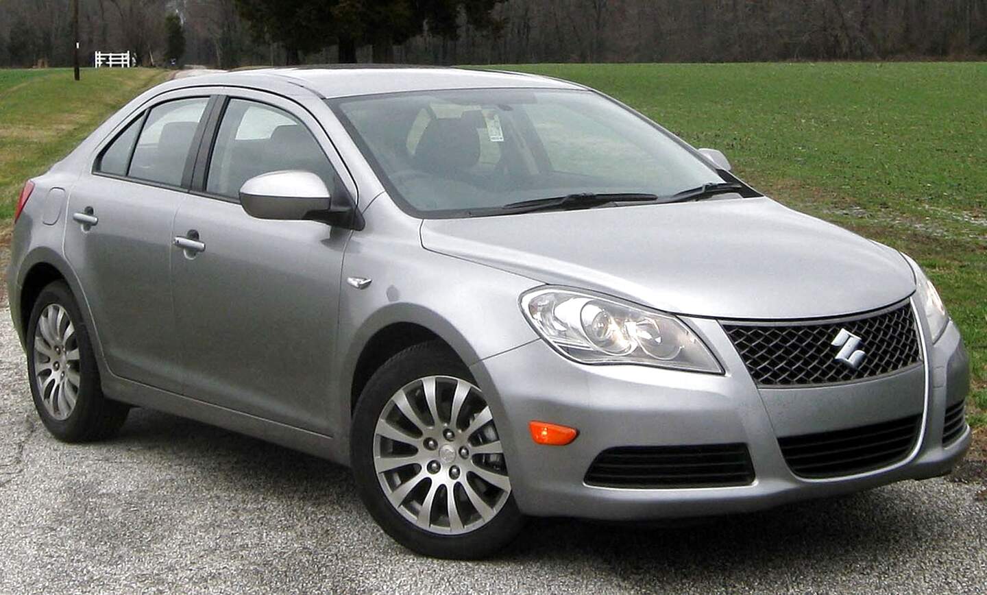 Suzuki kizashi фото