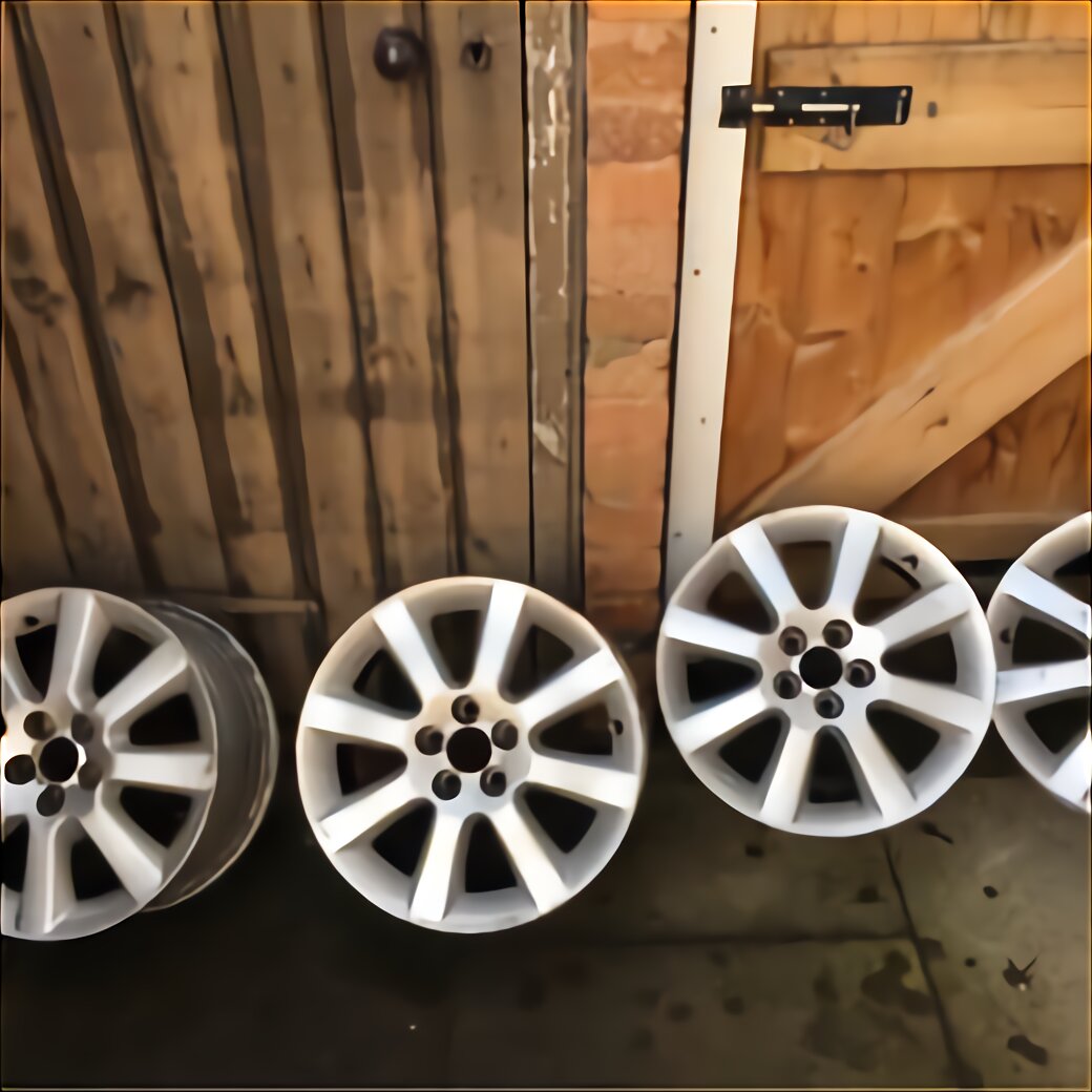 Halfords Alloy Wheels for sale in UK View 22 bargains