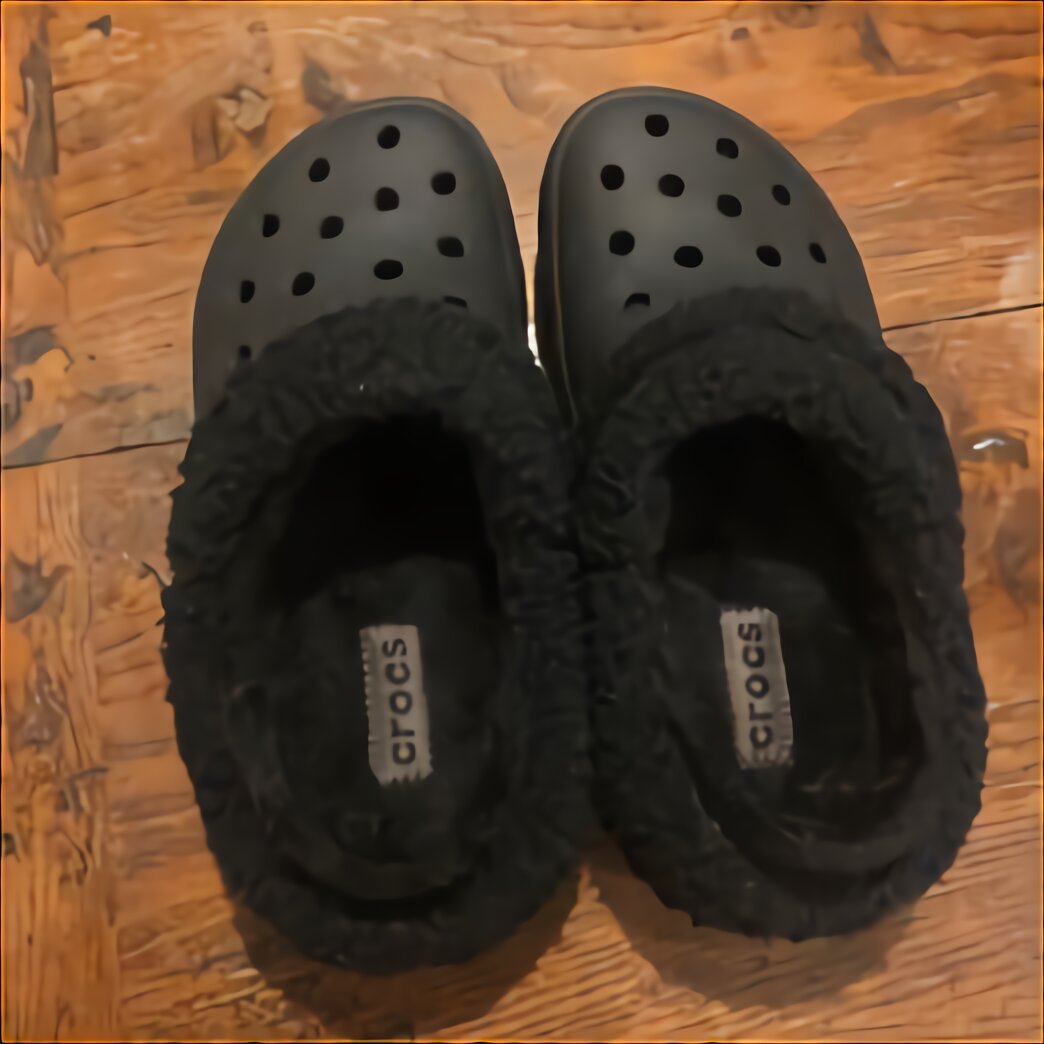 fur lined crocs schuh