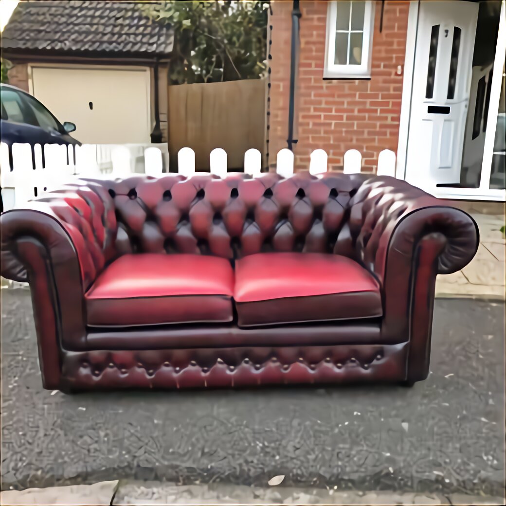 140466629 10165045951555624 4023354145751895028 O Leather%2Bchesterfield%2Bsofa%2Boxblood 