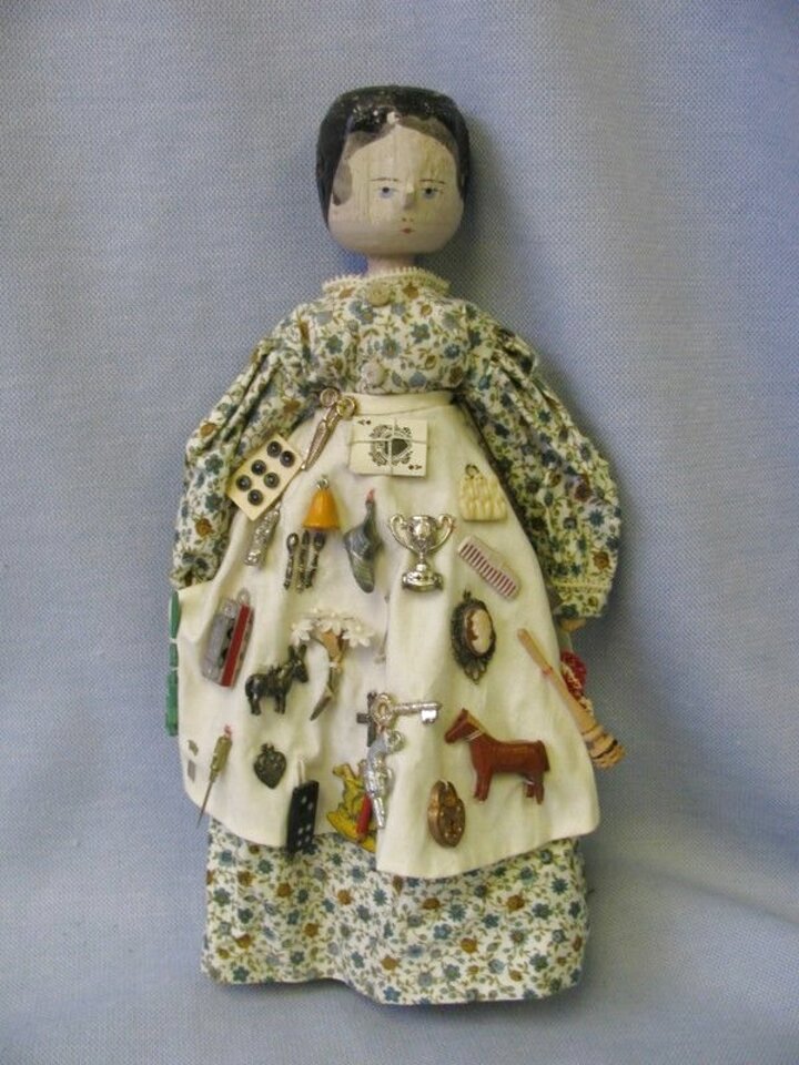 vintage peg dolls