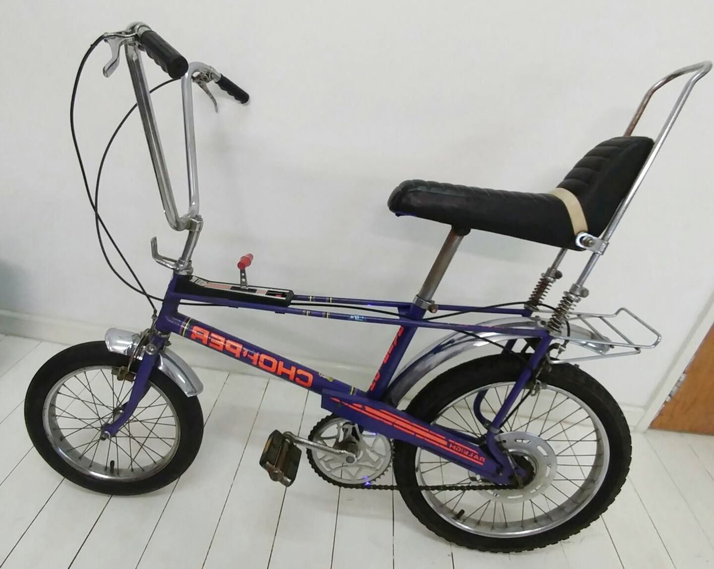 raleigh chopper bicycle price