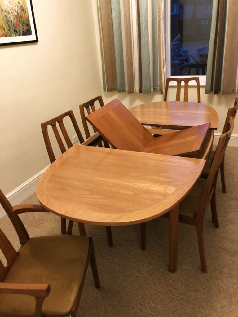 nathan dining table second hand