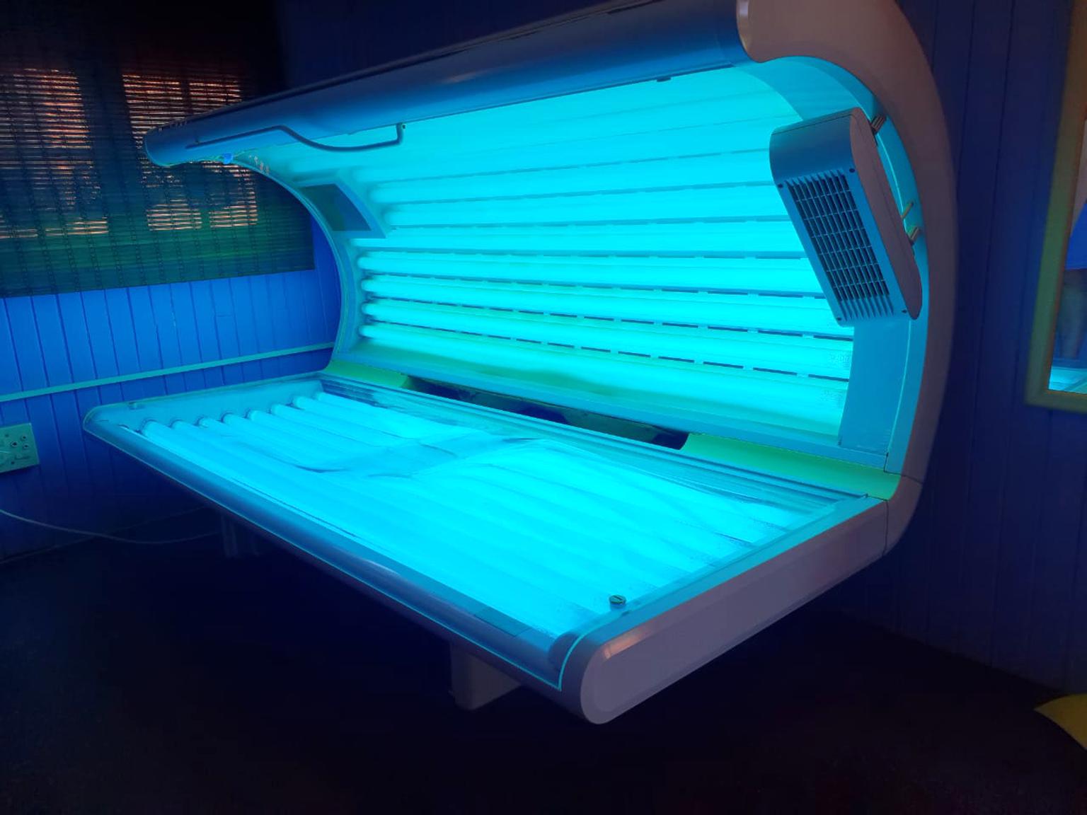 Sunbed for sale in UK 97 secondhand Sunbeds