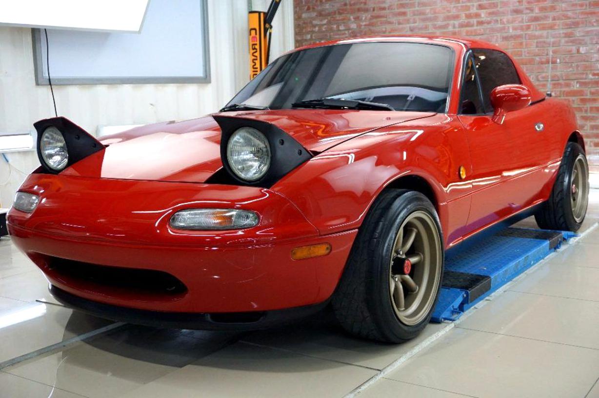 Mazda mx5 1 поколение