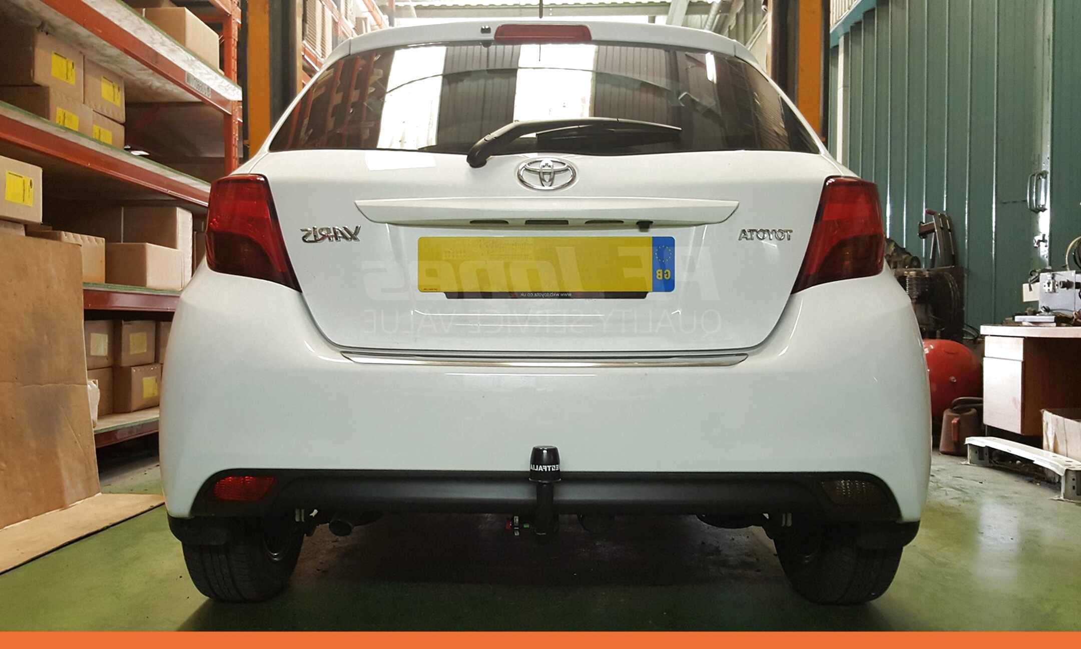 tow bar toyota yaris