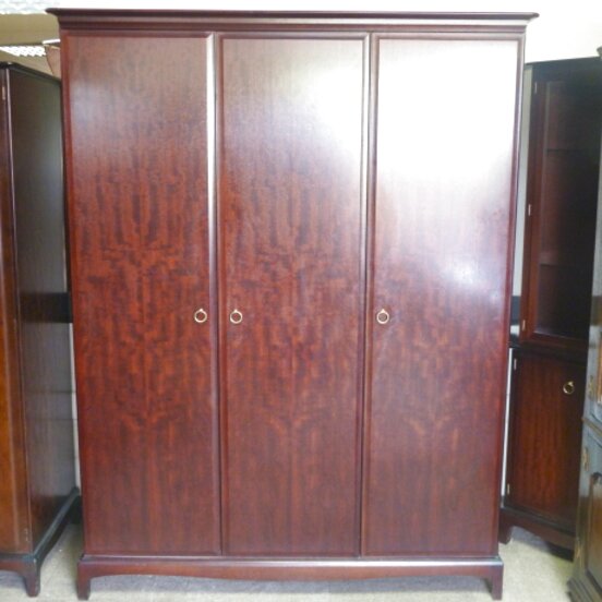 Stag Minstrel Wardrobe For Sale In Uk View 40 Bargains