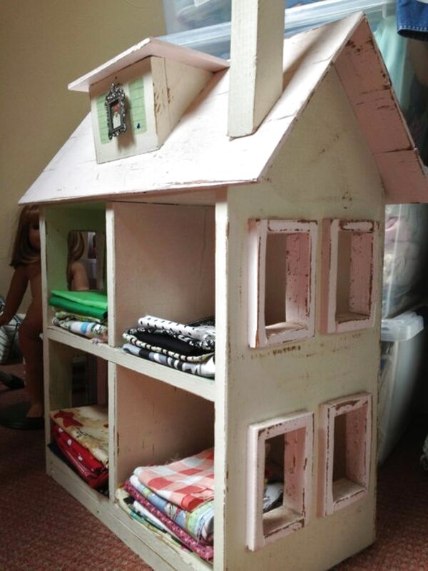 second hand dolls house