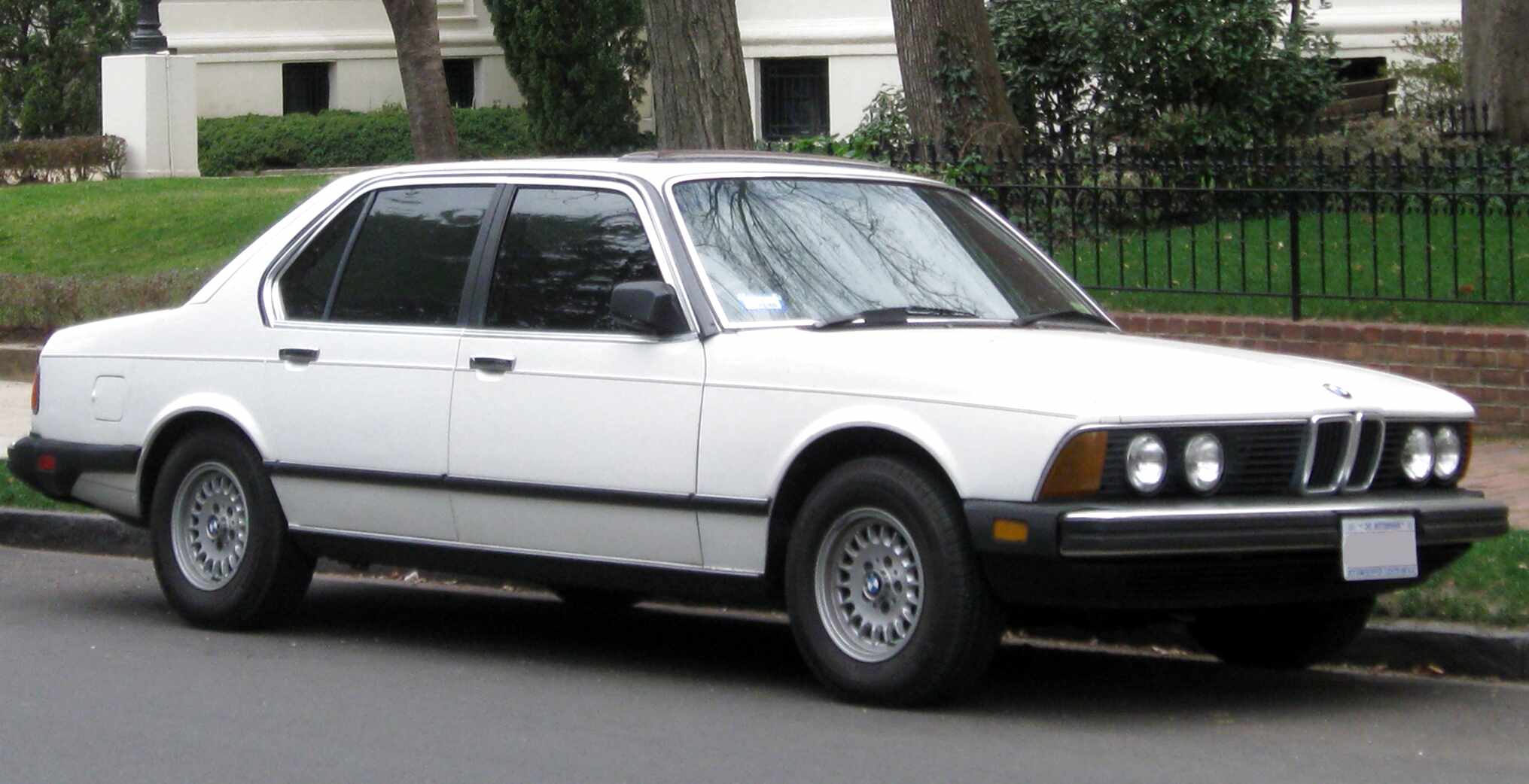 Bmw e23 купе