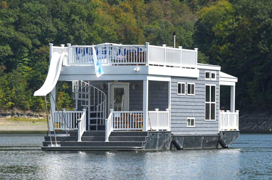 yacht houseboat for sale