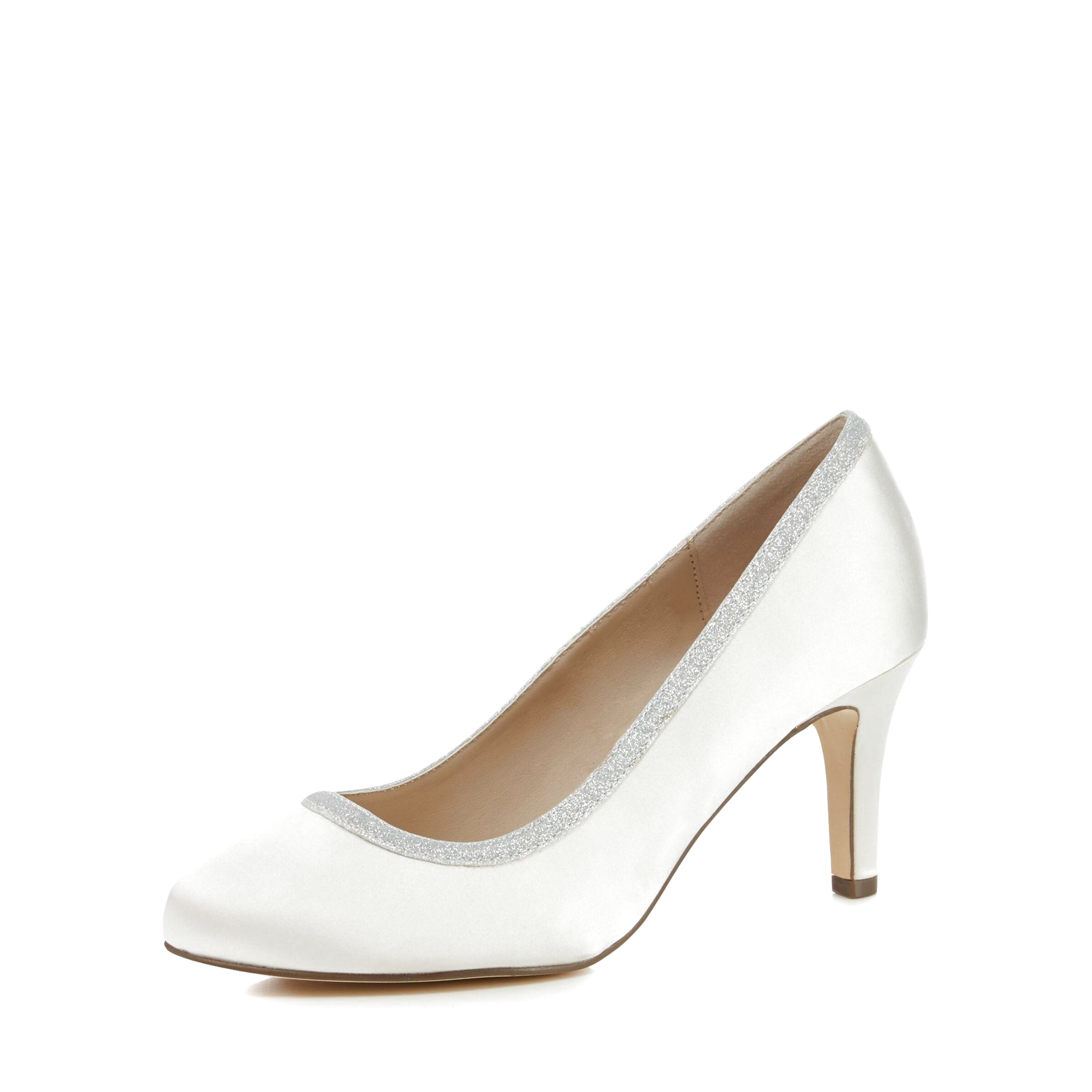 cream court shoes wide fitting