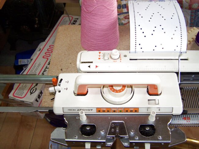 Toyota 901 Knitting Machine For Sale In Uk View 36 Ads