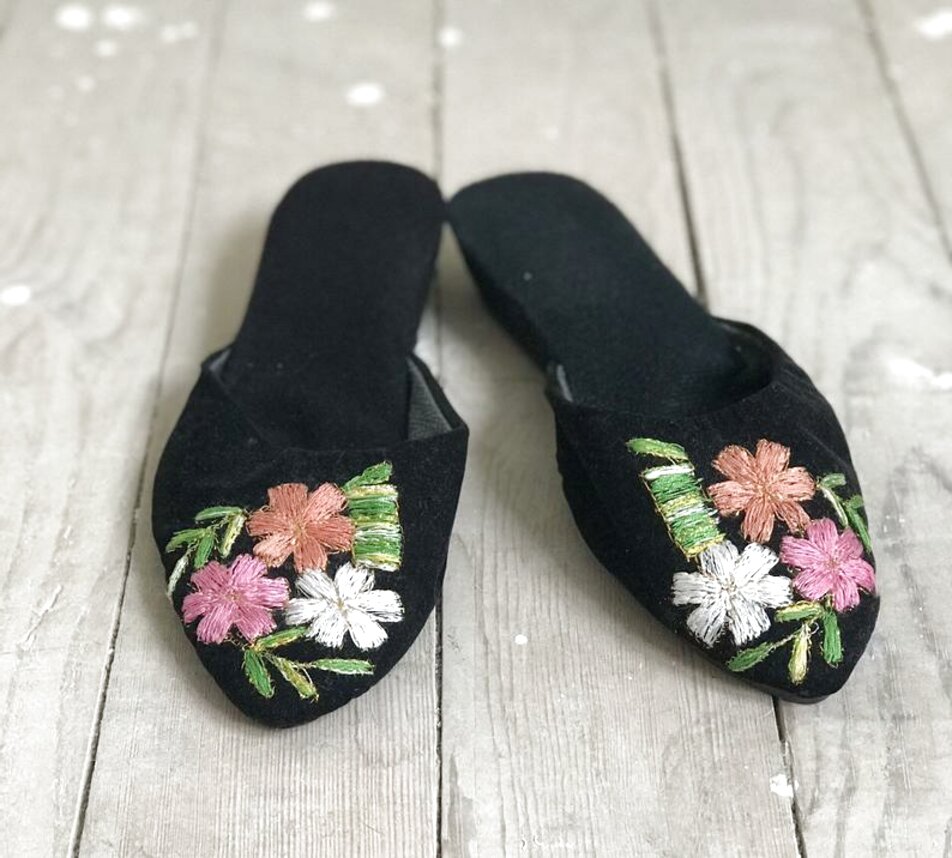 Vintage Slippers for sale in UK | 75 used Vintage Slippers