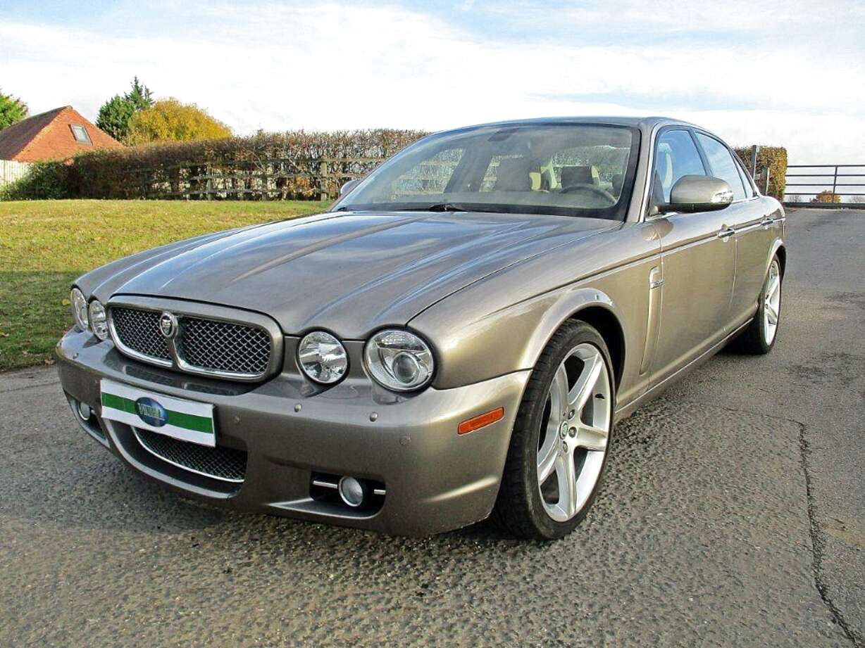 Jaguar xj sovereign