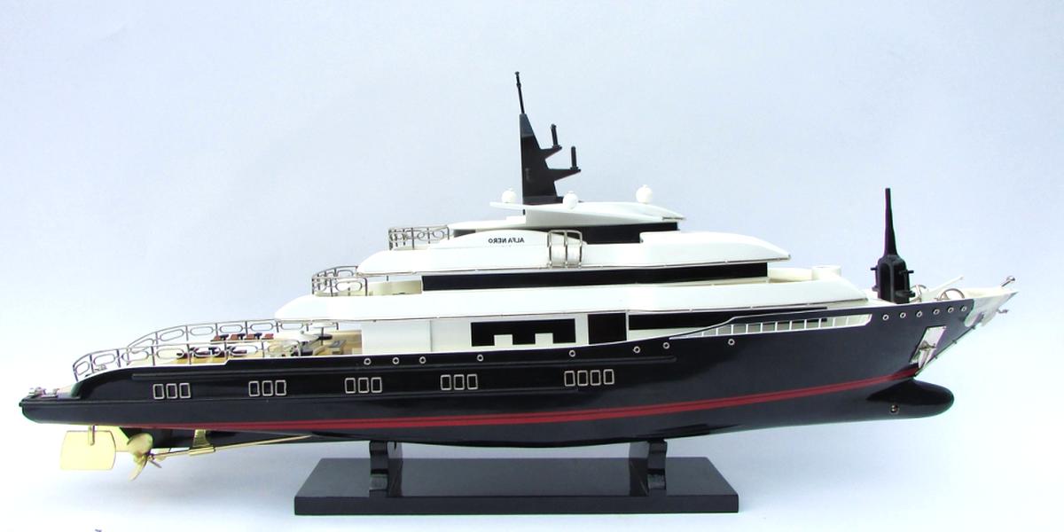 a class model yacht for sale