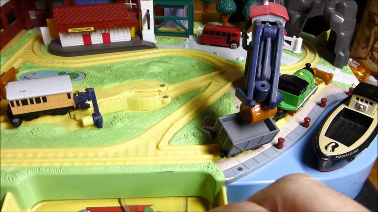 thomas bluebird miniature playset