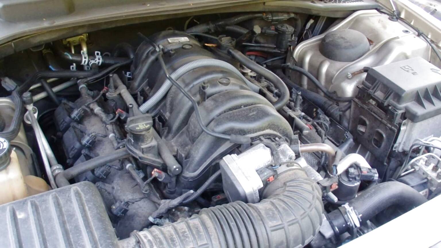 Chrysler 300 2.7 Engine