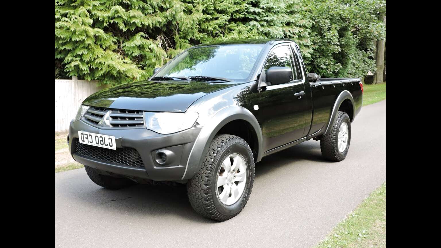 Mitsubishi l200 single cab