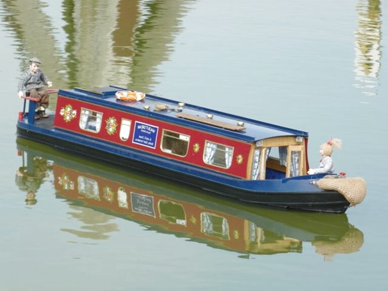 rc narrowboat