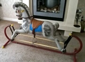 triang rocking horse 1970s