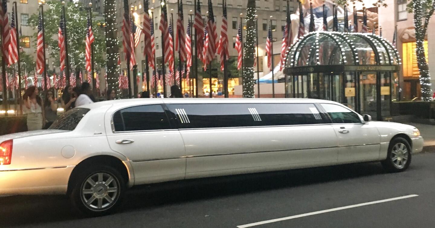 Limousine for sale in UK | 77 used Limousines